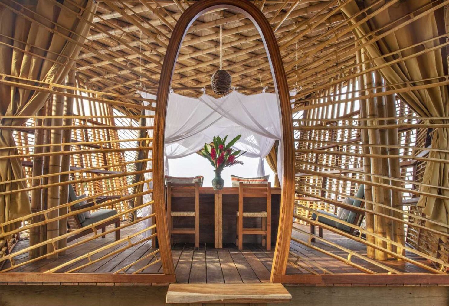 bamboo tree house 